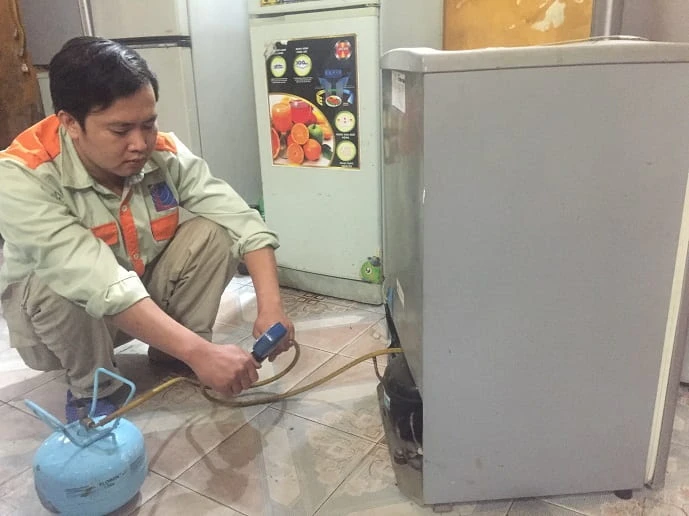 Bơm ga tủ lạnh hải phòng​
