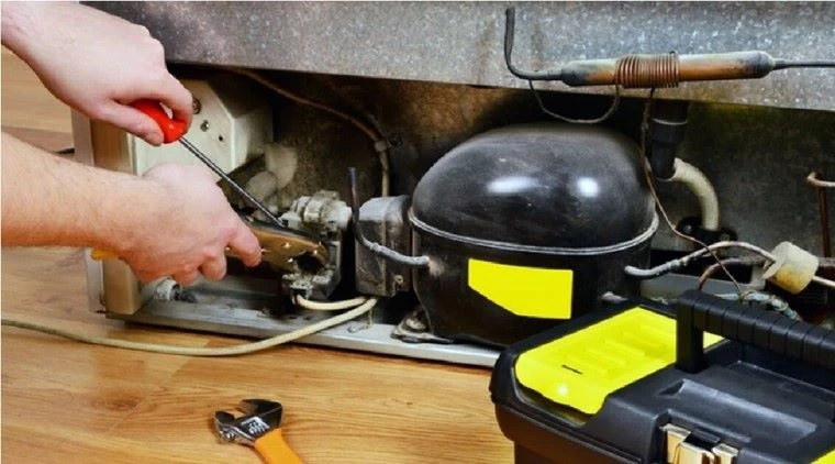 Tủ lạnh vẫn chạy nhưng không đông đá​